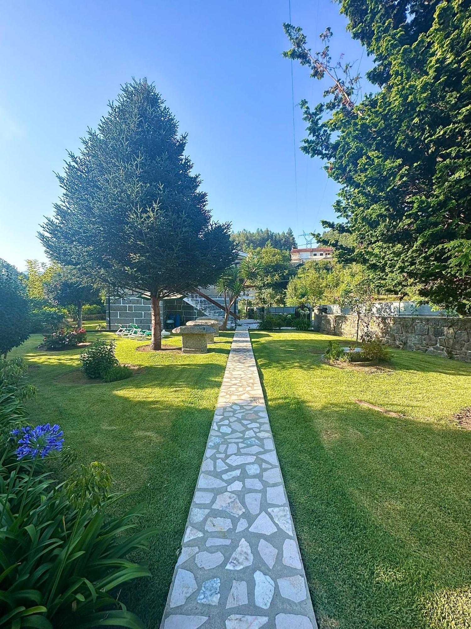 Vila Guia In Valdreu Braga Exterior foto